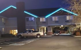 Country Inn & Suites By Radisson, Bend, Or